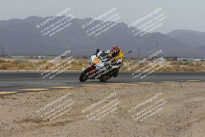 media/Mar-01-2025-Race Pace (Sat) [[ebf7b6e548]]/8-Vested (Turn 4 Inside) 11am/